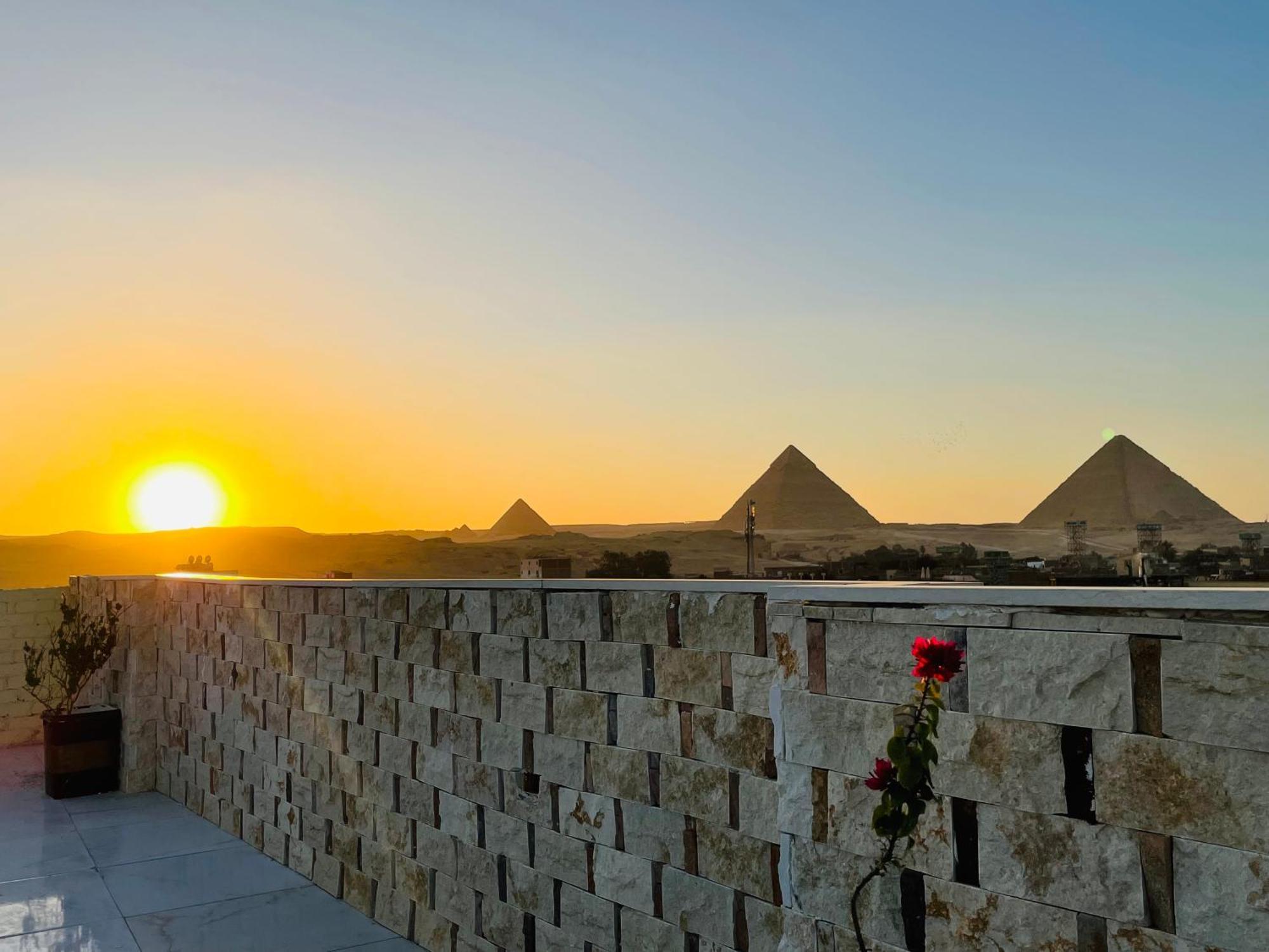Golden Mask Pyramids Inn Kafret el-Gabal Kültér fotó